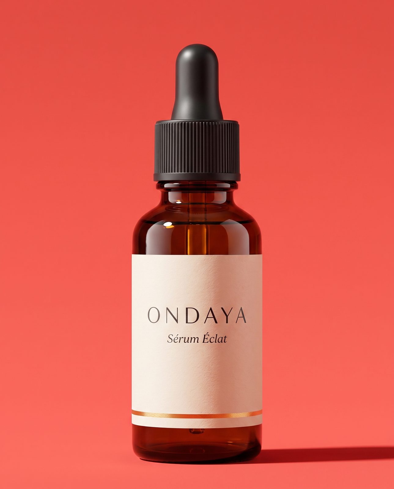Gros plan sur la texture du sérum ONDAYA, macro créée par IA